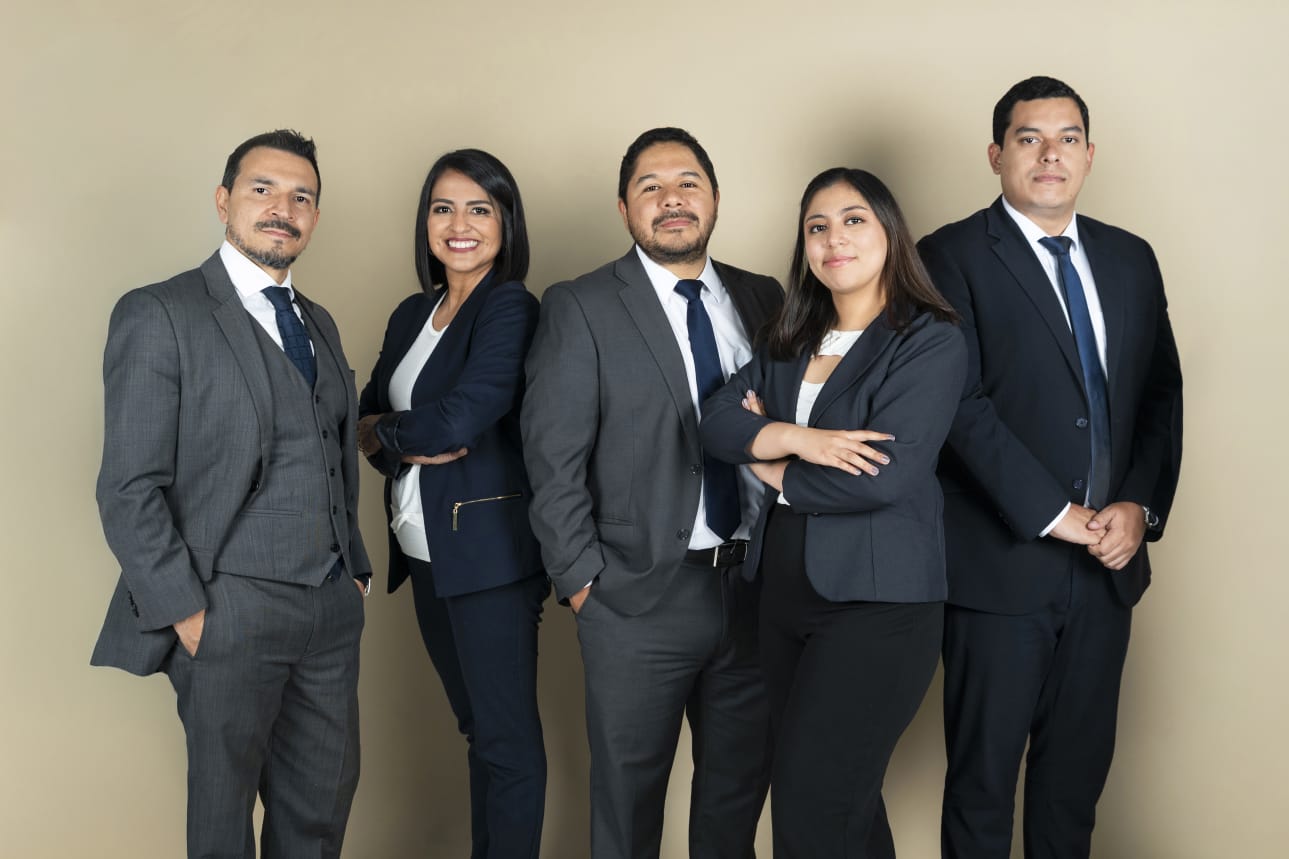 Equipo de abogados de Estratégica Legal